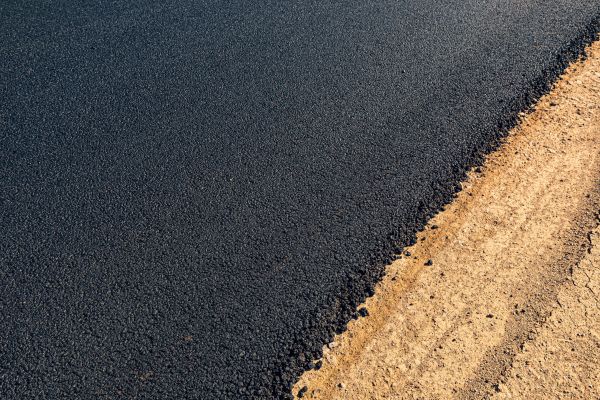 Cost of Hot Tar Driveway Sealing in Evergreen