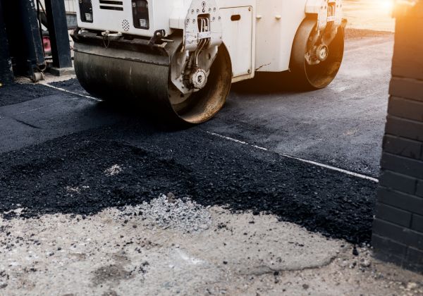 Cost of Blacktop Resealing in Evergreen